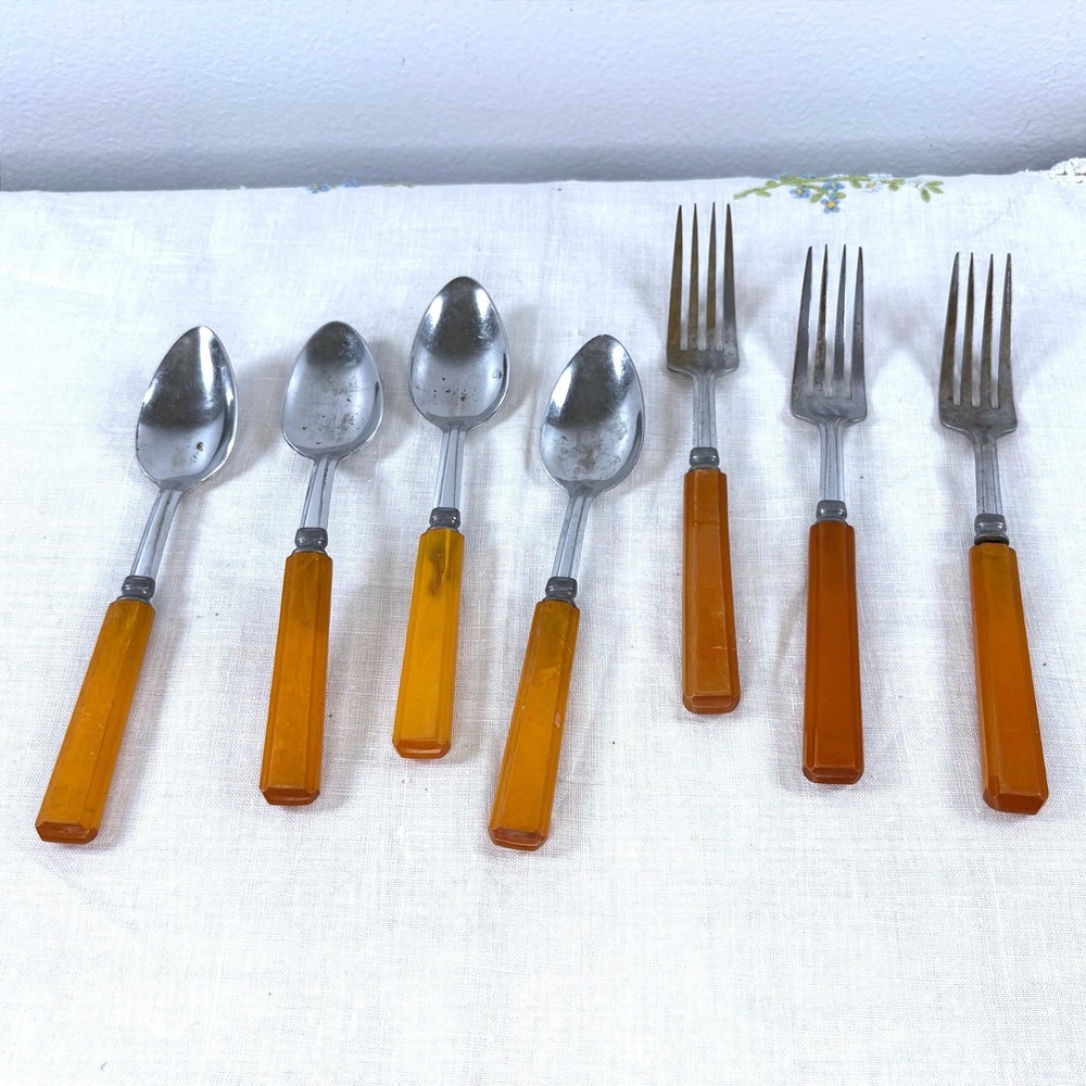 Vintage 7pc Butterscotch Bakelite Style Handle Flatware Set Chrome Spoons Forks